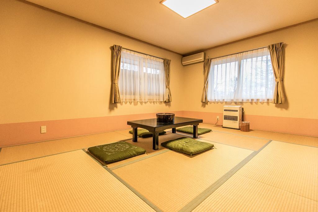 Petit Hotel Enchante Хакуба Екстер'єр фото